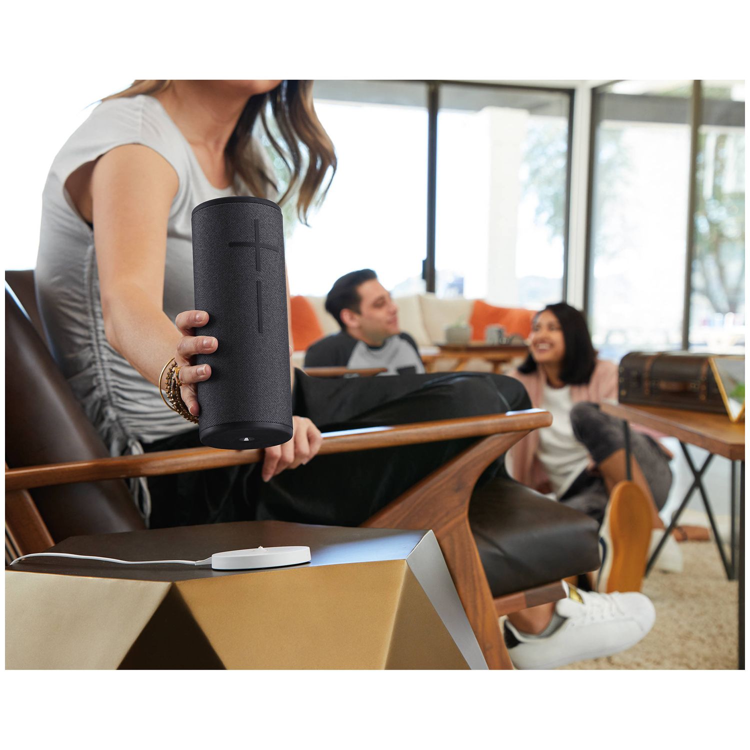 ジャンク品 Ultimate Ears MEGABOOM 3 ブラック Ultimate Ears MEGABOOM 3 (Night Black) Waterproof portable